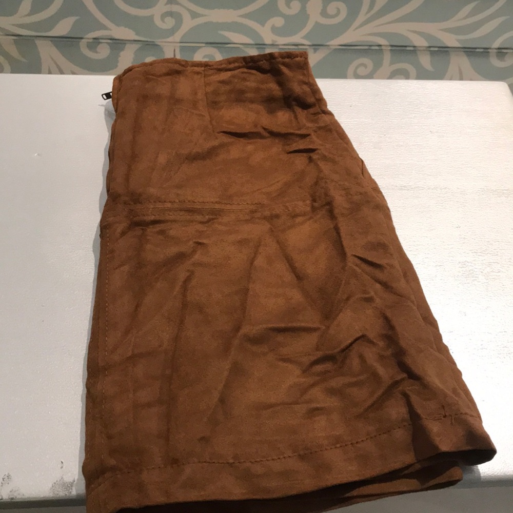 Mod Skirt - Picture 2 of 3